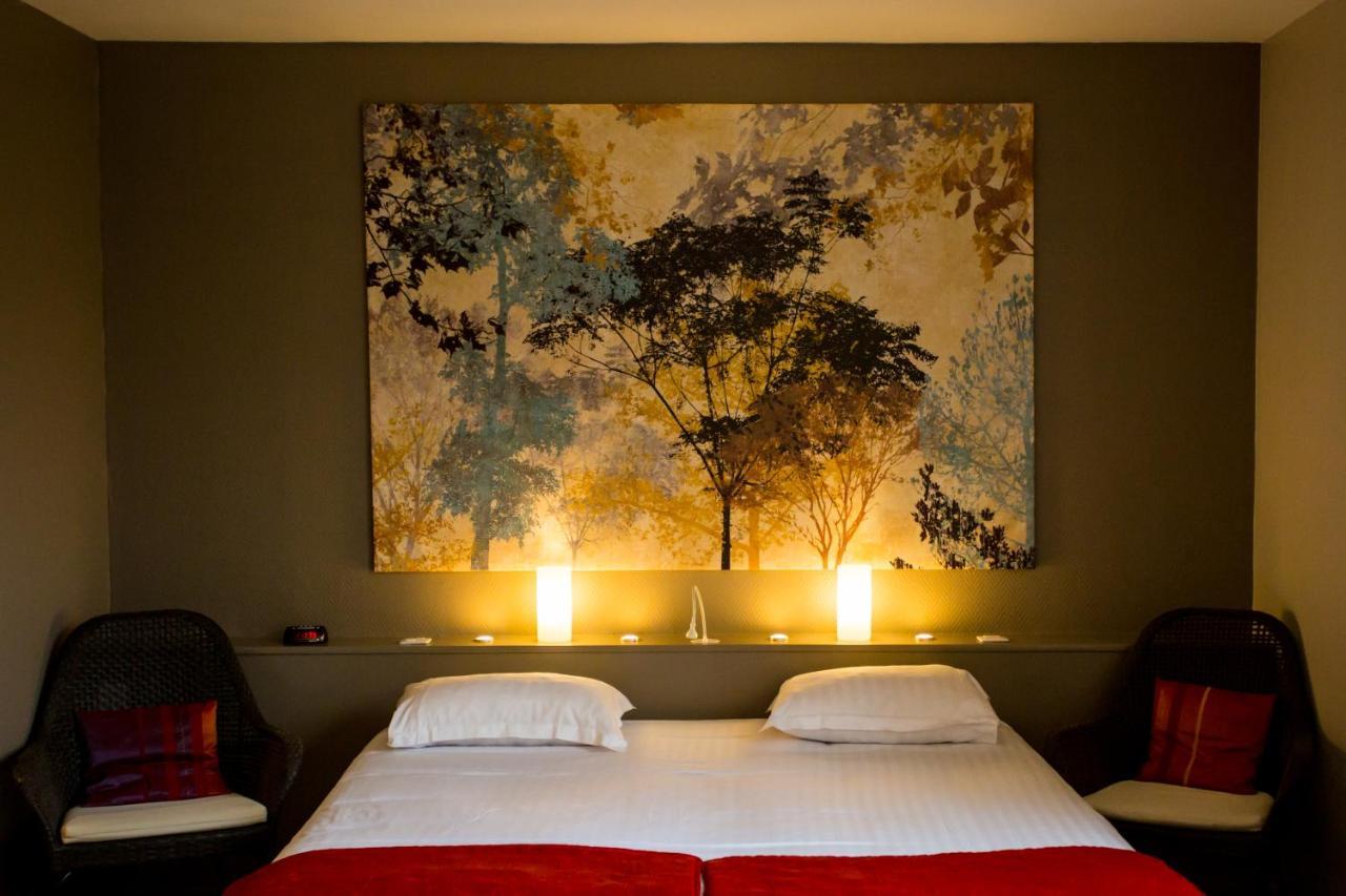 Hotel Les Ursulines Отон Екстериор снимка