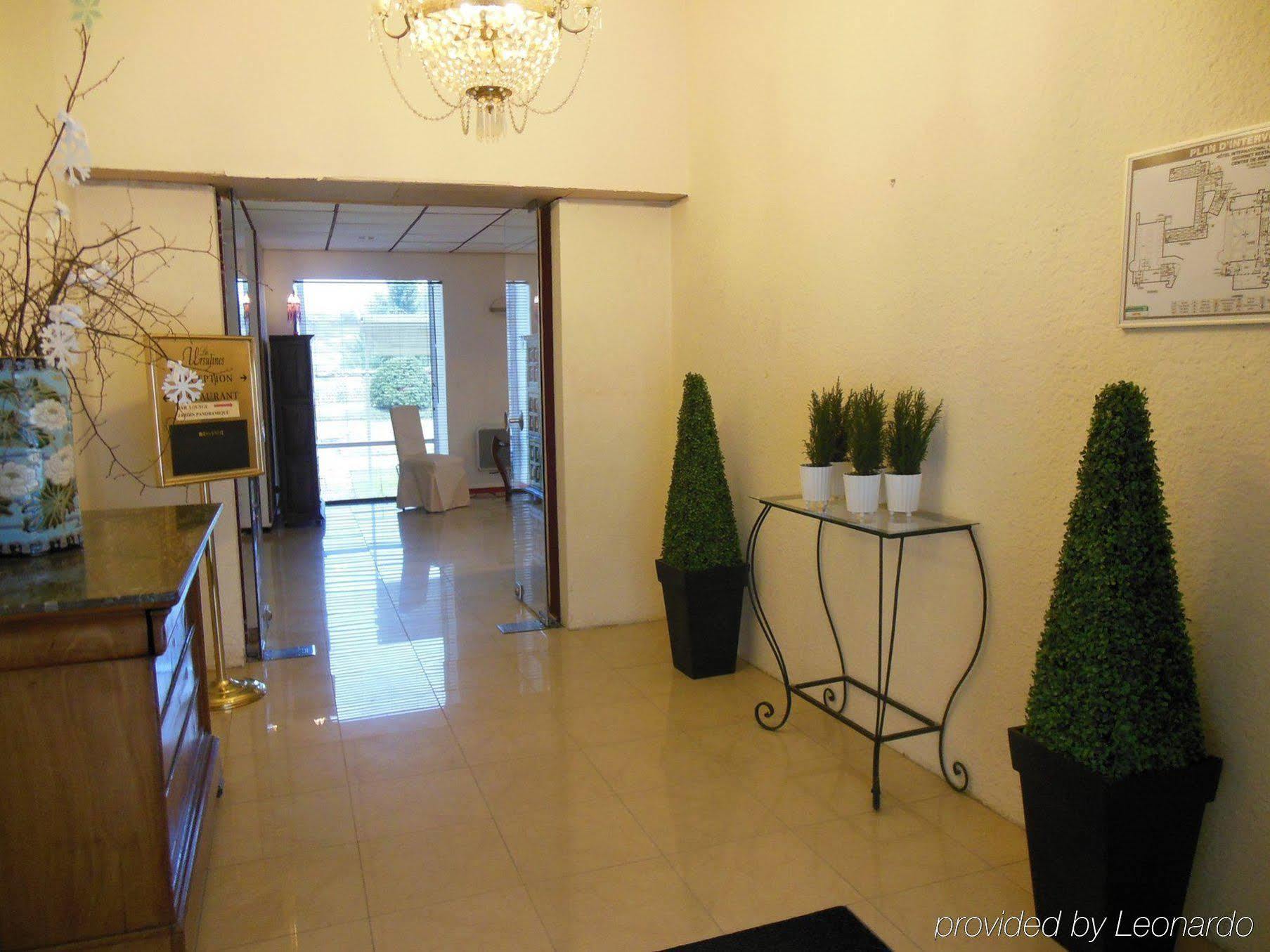 Hotel Les Ursulines Отон Екстериор снимка